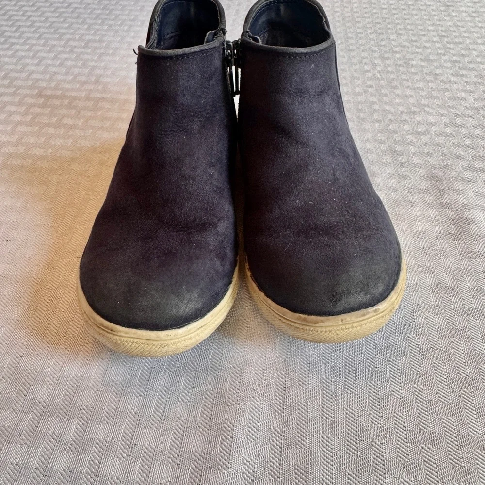 Lands End‎ Girls Black Suede Chelsea Boots Metallic Silver Heel Size 10M